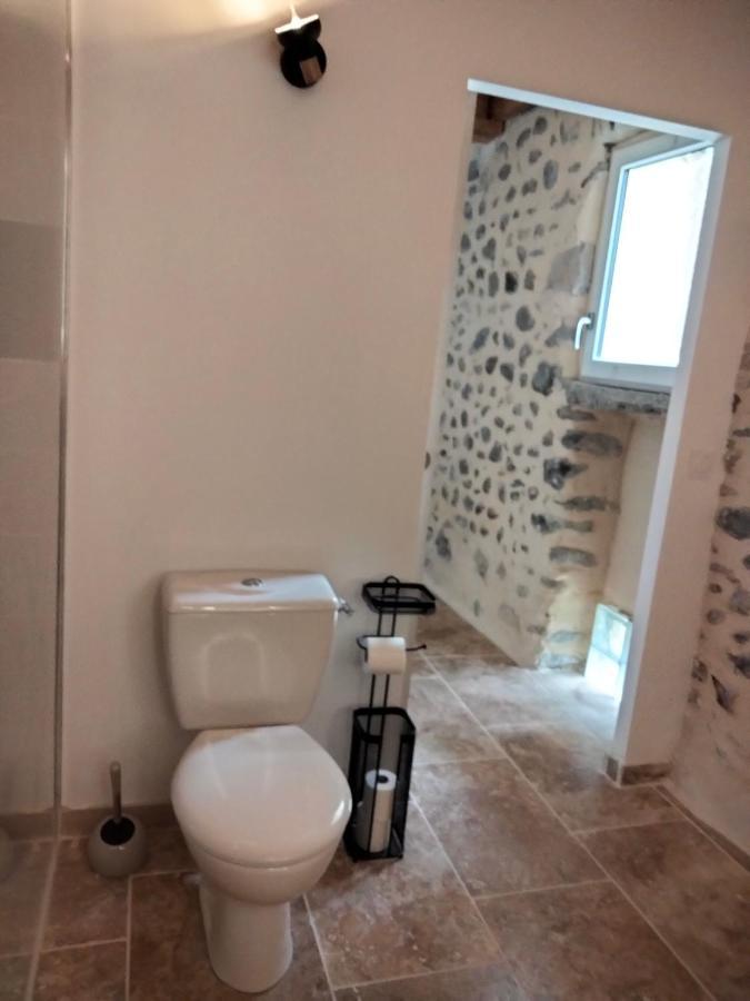 La Grange De Sabatas Hotel Chomérac Eksteriør billede
