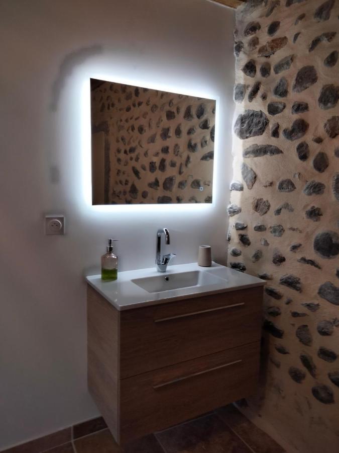 La Grange De Sabatas Hotel Chomérac Eksteriør billede