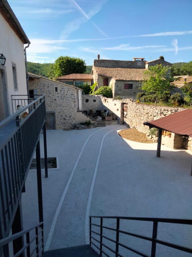 La Grange De Sabatas Hotel Chomérac Eksteriør billede
