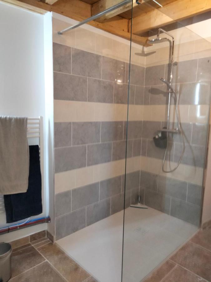 La Grange De Sabatas Hotel Chomérac Eksteriør billede