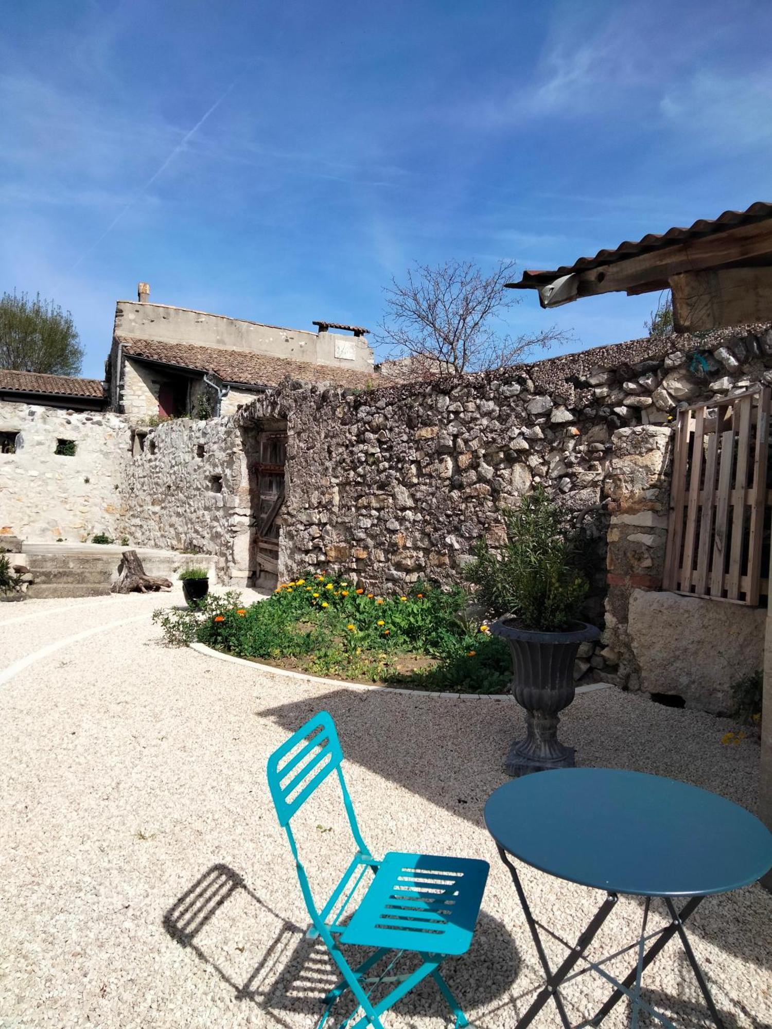 La Grange De Sabatas Hotel Chomérac Eksteriør billede